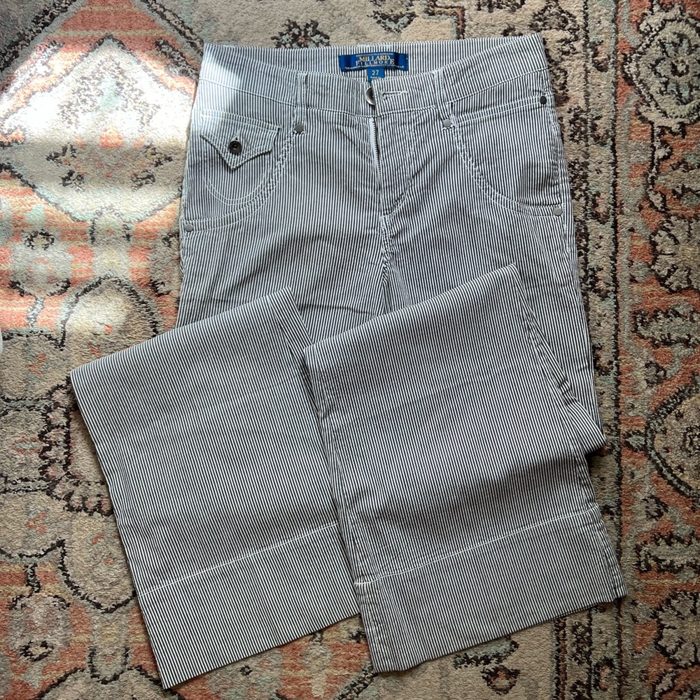 Pinstripe wide leg pants!